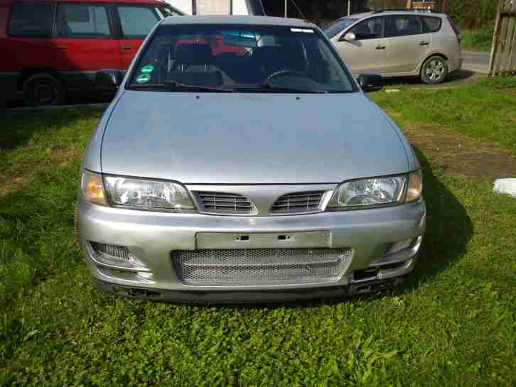 Nissan Almera N15