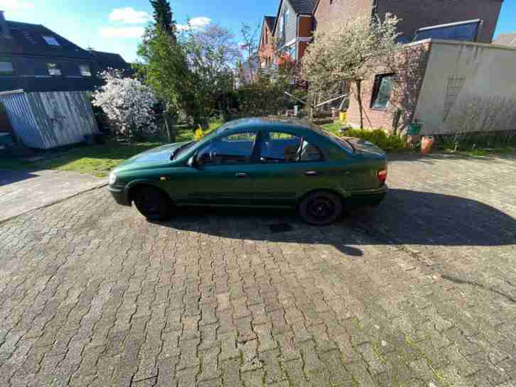 Nissan Almera N16 4 Türig