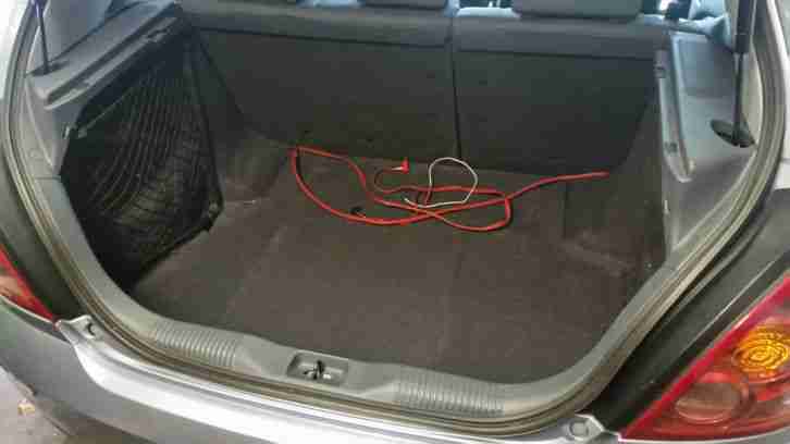 Nissan Almera N16 42145km