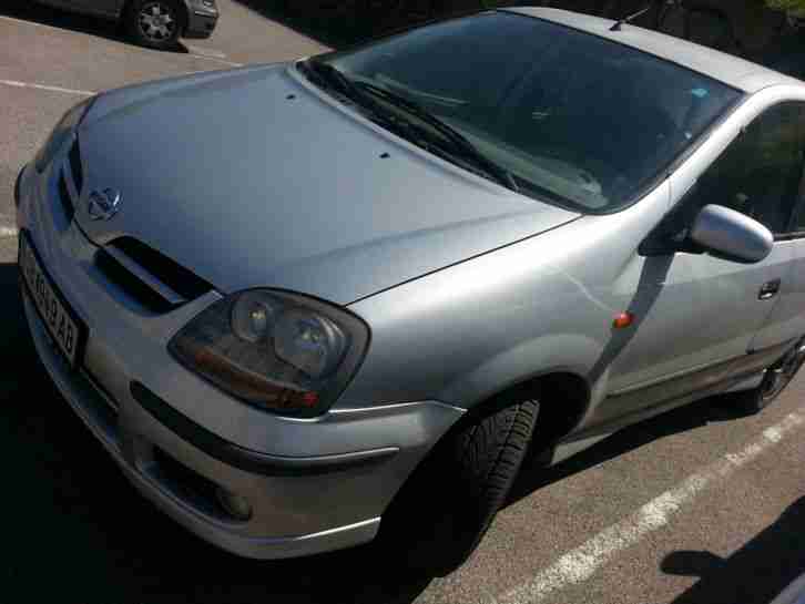 Nissan Almera Tino 2.2 CDi