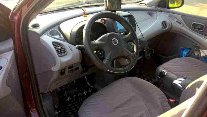 Nissan Almera Tino 2.2 dci, E4 Grüne Plakette, ein Ehrliches Sparsames Auto