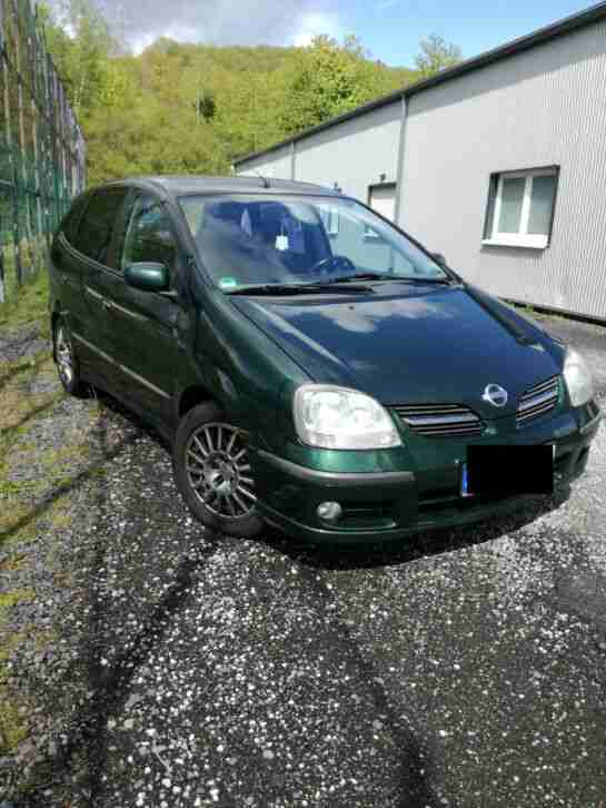 Nissan Almera Tino V10 2, 2 DCI 136PS