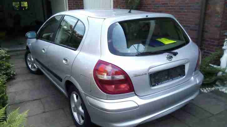 Nissan Almera wegen Todesfall zu verkaufen