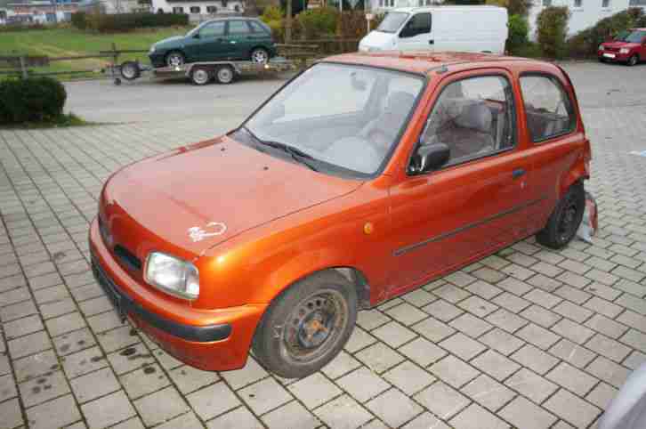 Nissan Micra 1.0 Unfallwagen