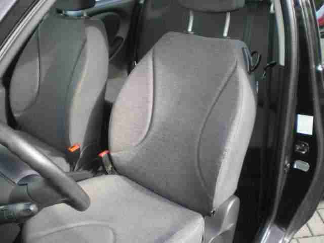 Nissan Micra 1.2 mit Klima und ALU