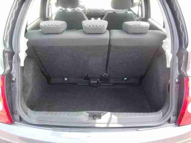 Nissan Micra 1.4 acenta /Automatik Getriebe