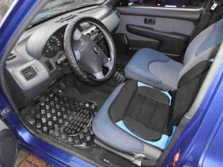 Nissan Micra K11, Klima, 5 Türen, Baujahr 2002