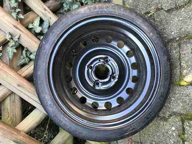 Nissan Micra K12 - Ersatzrad, Wagenheber, Abschleppöse, Befestigungshalter