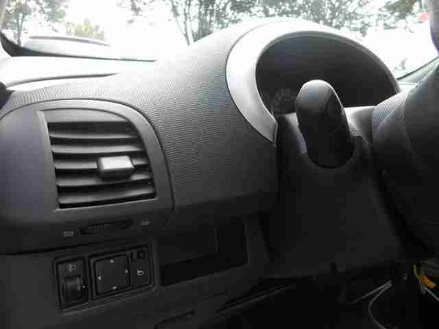 Nissan Micra Pure Drive *Erst.51.440km,WIE NEU*