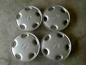 Nissan Micra Radkappe