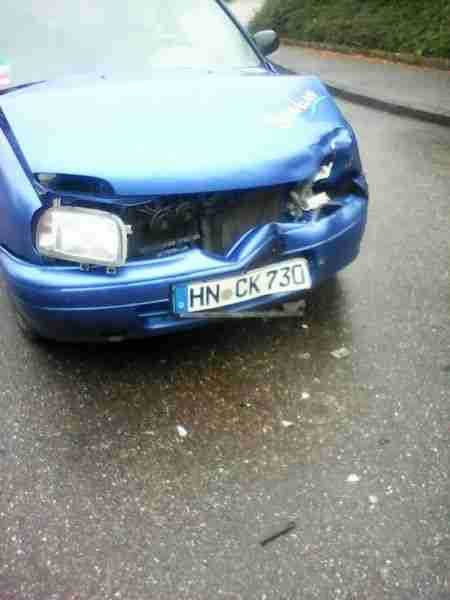 Nissan Micra Unfallfahrzeug