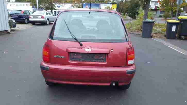 Nissan Micra bj 1998 1 Liter Benziner.