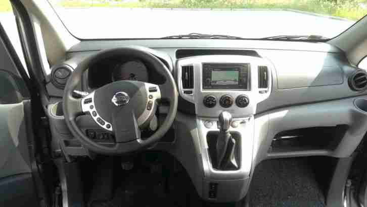 Nissan NV200 EVALIA 1.5 dci Tekna Navi/Rückfahrkamera/7-Sitzer/BJ 04/15