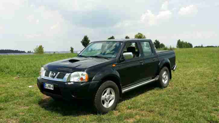 Nissan Navara 2, 5 4x4 D22