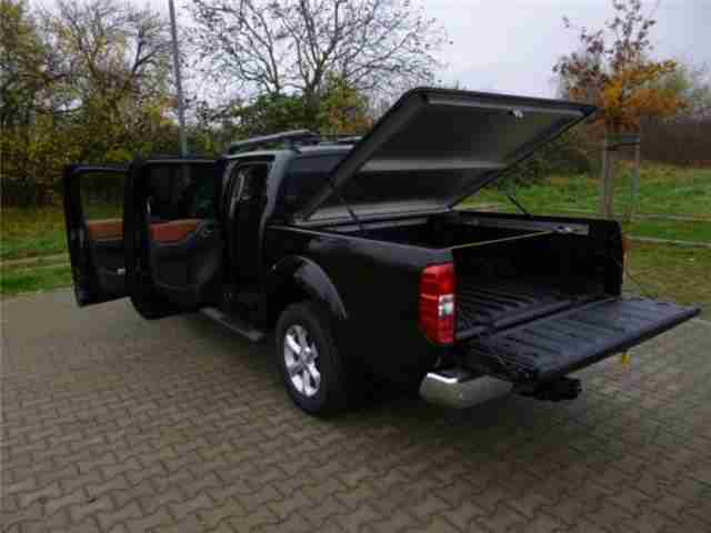 Navara 2.5 dCi 4X4 LEDER.