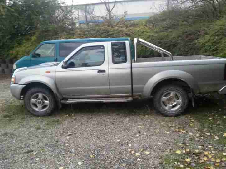 Nissan Navara D22 2, 5d Allrad, Standheizung