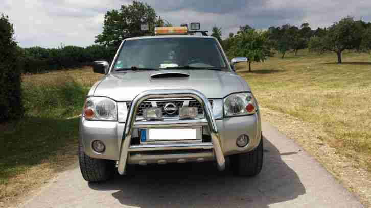 Nissan Navara D22 -Pick Up- 4WD Hardtop