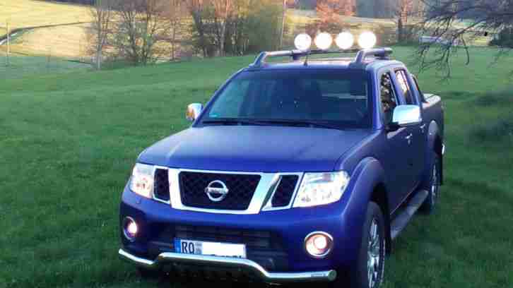 Nissan Navara D40 Double Cab V6 4x4 Allrad *UNBEDINGT ANSCHAUEN* WIE NEU!