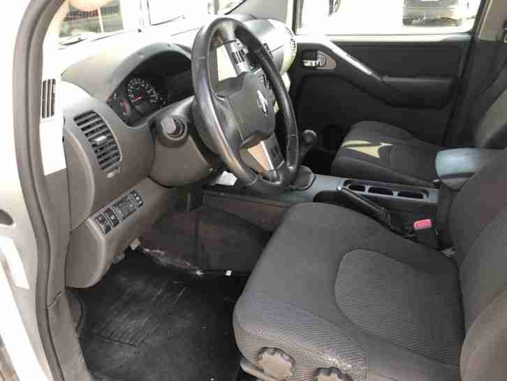 Nissan Navara D40 TÜV neu