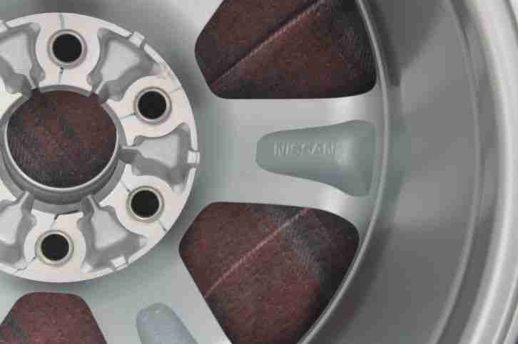 Nissan Navara WD 40 Felge Alufelgen 7J 17 ET 30 o. Pathfinder Neu
