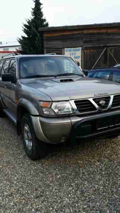 Nissan Patrol 2,8 Diesel mit AHK und Klima