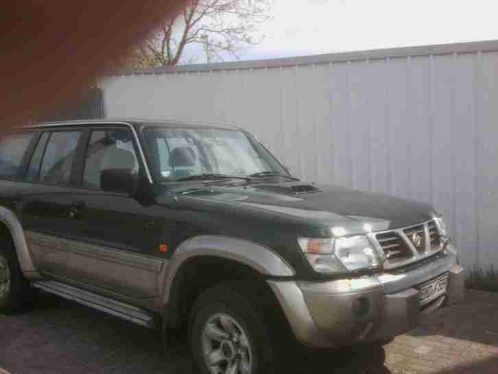 Nissan Patrol GR 235000 km EZ 08/2000 TÜV 08/15