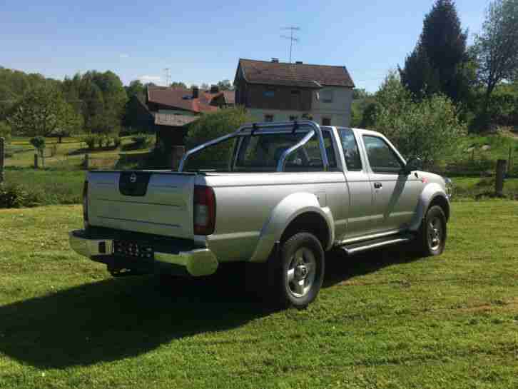 Nissan Pick Up 4WD King Cab Navara