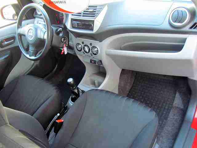 Nissan Pixo 1.0