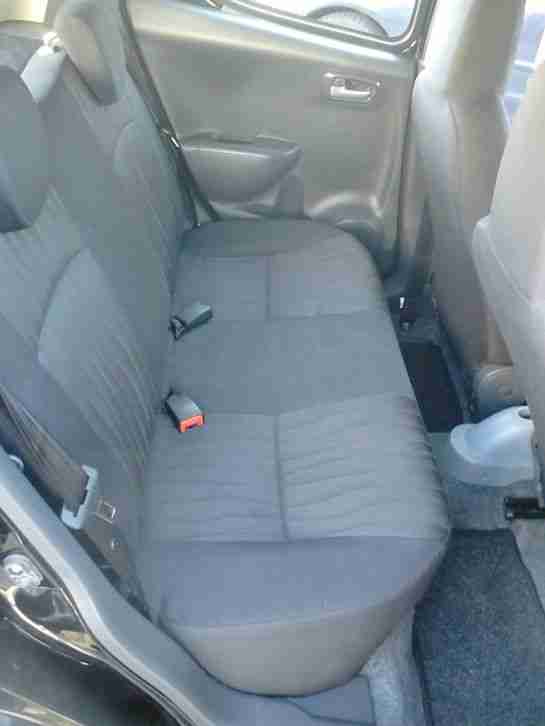 **** Nissan Pixo Visia 1,0 Scheckheftgepflegt BJ. 2/2011 ***