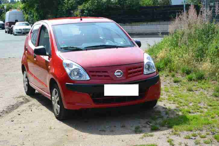 Nissan Pixo Visia