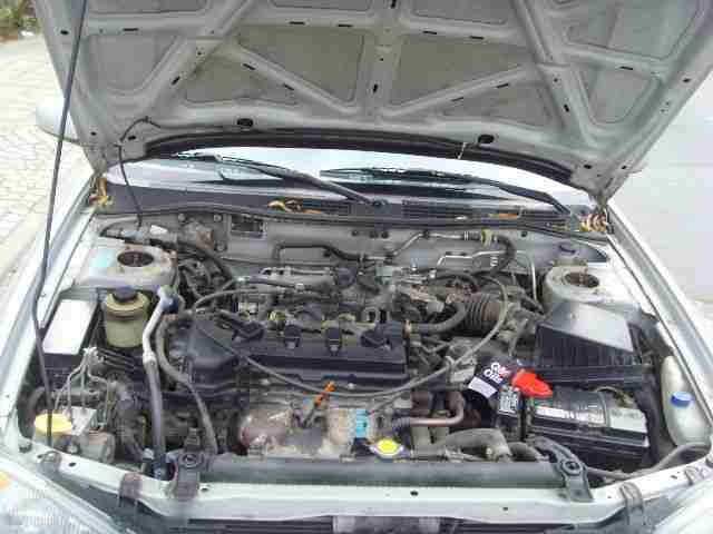 Nissan Primera 1.8L