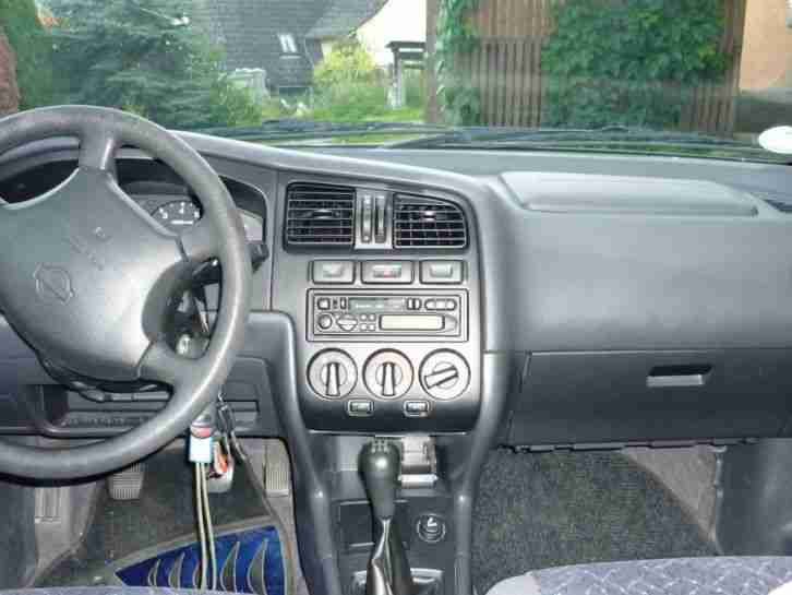 Nissan Primera, 90 PS, sparsam, 1 Jahr Tüv auch als Winterauto, Frontantrieb