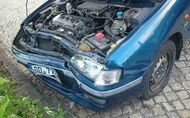 Nissan Primera P11 1,6 16V mit LPG Gasanlage "Stargas", Unfall