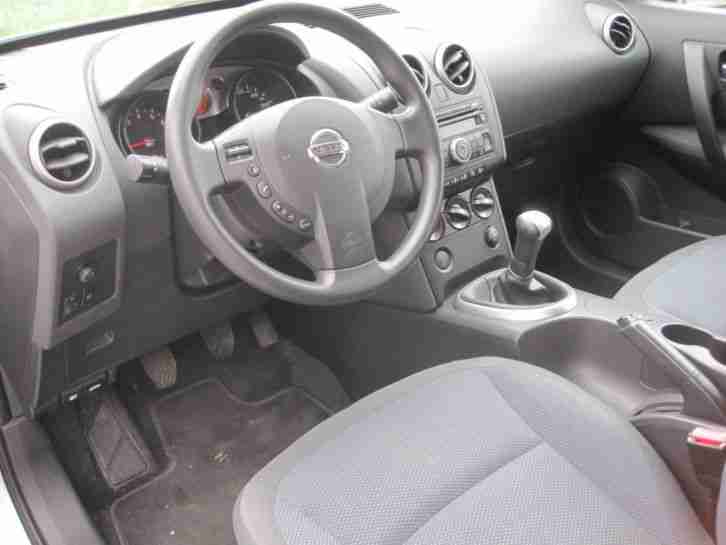 Nissan Qashqai 1.6 visia Scheckheft + Top gepflegt