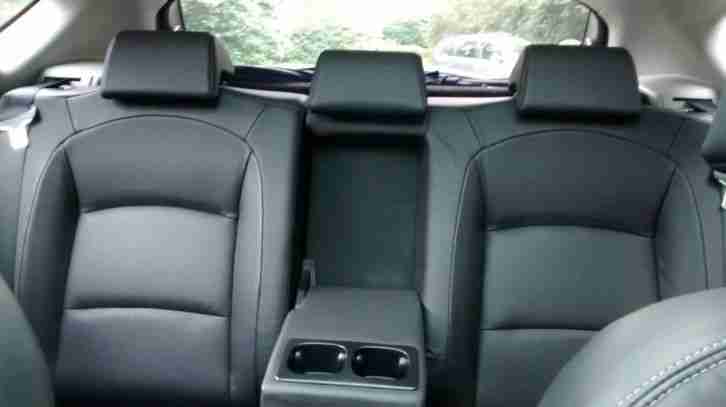  Nissan Qashqai 2.0 dCi 4 x 4 DPF Tekna / Leder,Navi, Xenon, Panoramad, AHK etc.