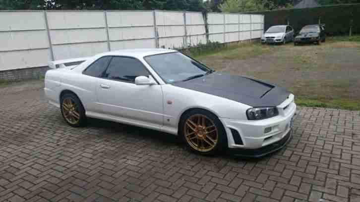 Skyline R34 GTT ER34 RB25NEO mit Zulassung