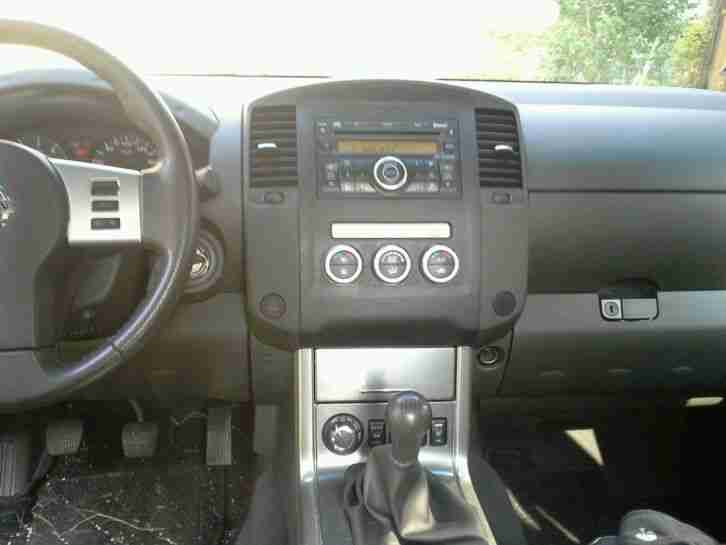 Nissan Navara d40