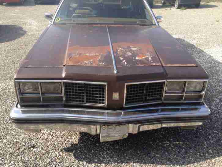 OLDSMOBILE Custom Cruiser 5,7 V8 DIESEL Ersatzteilträger dt.Brief Motor+Getr TOP
