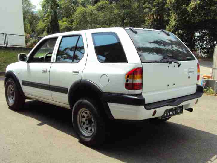 OPEL FRONTERA B 2,2 DTI TÜV 02/17 NUR 1 TAG FÜR DEN PREIS