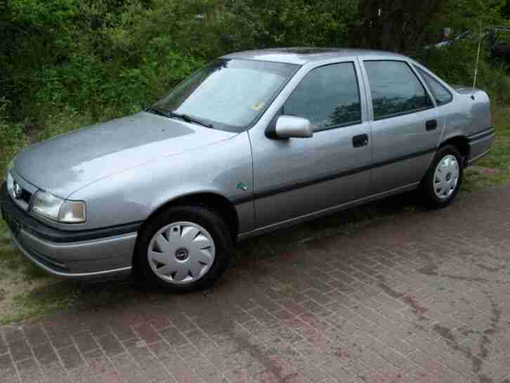 OPEL Vectra A- 1,8i Automatik - G-Kat - GSD -1. Hd - 70 tkm - S. Heft - TÜV Neu