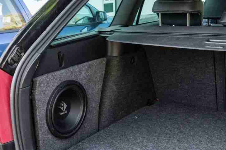 Octavia RS Combi TFSI in Schwarz