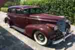 Oldsmobile Art Déco, 1938 Six Four Door Touring Sedan,