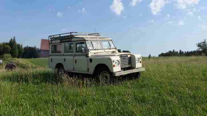 Oldtimer Allrad Land Rover Serie 109 Bj.1973 Diesel Linkslenker