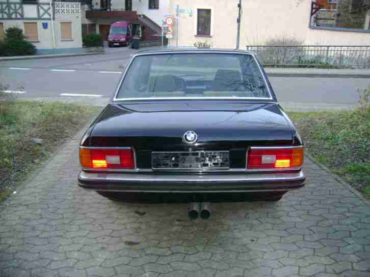 Oldtimer E12 M535i