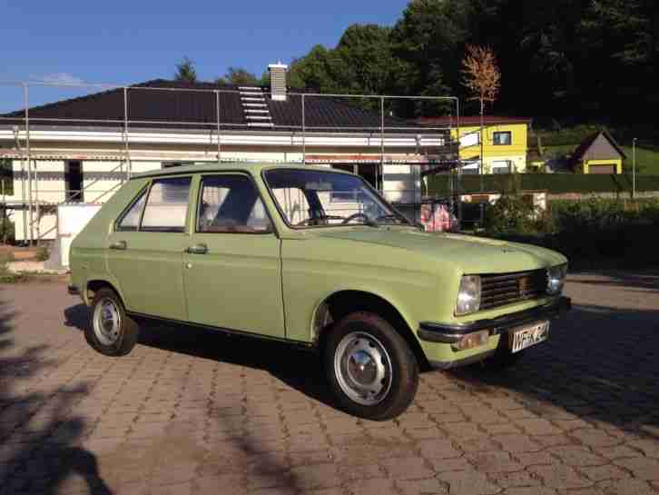 Oldtimer Peugeot 104 A01 mit "kleiner" Heckklappe von 5/74