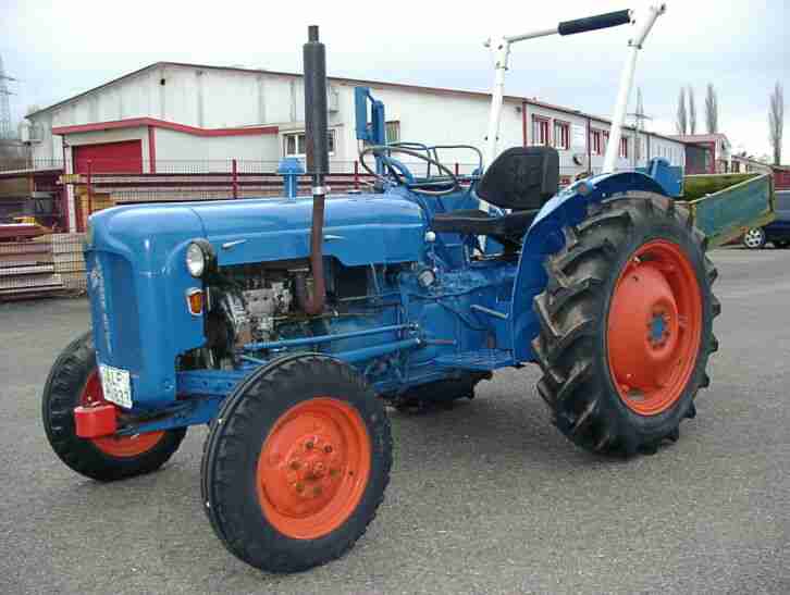 Oldtimer Traktor Ford Fordson DEXTA Diesel von Topseller