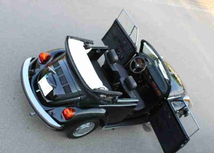 Oldtimer VW Käfer Cabriolet US-Modell nach Restauration