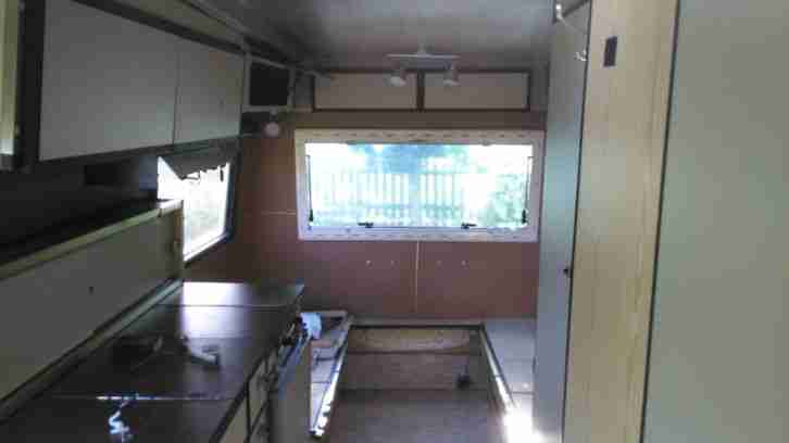 Oldtimer Wohnwagen MKP Grandess T3