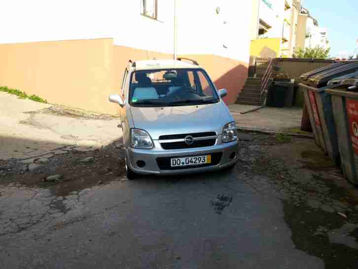 Opel Agila 1