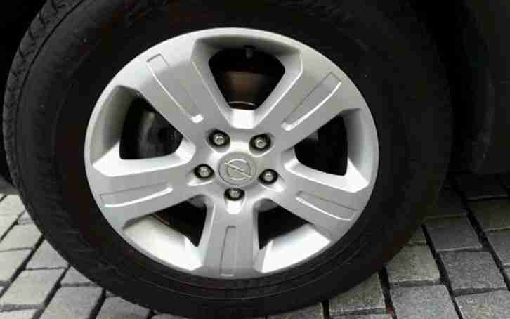 Opel Antara Allrad 150 PS 120000 km mit Anhängerkupplung